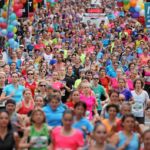 BERN, 12JUN16 - Start zum 10 km Lauf  mit neuer Streckenfuehrung. Die Laeuferinnen starten in mehreren Bloecken auf der Monbijoustrasse - ein sehenswertes Schauspiel. Impression vom 30. Schweizer Frauenlauf in Bern am 12. Juni 2016.
Impression of the 30th Swiss Women's Run in Bern, Switzerland, June 12, 2016. With more than 16,000 participants, the Swiss Women's Run is the largest women's sports event in Switzerland.
swiss-image.ch/Photo Andy Mettler