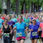 BERN, 12JUN16 - Nur fuer Frauenfuesse: Strassen und Wege gehoeren auf der 10 km Strecke den Laeuferinnen des 30. Schweizer Frauenlauf in Bern am 12. Juni 2016.Impression of the 30th Swiss Women's Run in Bern, Switzerland, June 12, 2016. With more than 16,000 participants, the Swiss Women's Run is the largest women's sports event in Switzerland.swiss-image.ch/Photo Andy Mettler