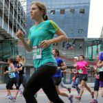 BERN, 12JUN16 - Bern im Lauffieber: Ueber 15'000 laufbegeisterte Frauen treten in den verschiedenen Kategorien zu den Rennen in und um die Berner Altstadt an. Impression vom 30. Schweizer Frauenlauf in Bern am 12. Juni 2016.Impression of the 30th Swiss Women's Run in Bern, Switzerland, June 12, 2016. With more than 16,000 participants, the Swiss Women's Run is the largest women's sports event in Switzerland.swiss-image.ch/Photo Andy Mettler