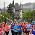 BERN, 12JUN16 - Hoch ueber der Aare: Die Laeufermasse bewegt sich ueber die Kirchfeldbruecke. Impression vom 30. Schweizer Frauenlauf in Bern am 12. Juni 2016.Impression of the 30th Swiss Women's Run in Bern, Switzerland, June 12, 2016. With more than 16,000 participants, the Swiss Women's Run is the largest women's sports event in Switzerland.swiss-image.ch/Photo Michael Buholzer