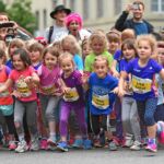 BERN, 12JUN16 - Lauffest fuer die Kleinsten: Die Maedchen der Kategorie 'Girls Sprint' nehmen die 500 Meter Strecke unter die Fuesse. Impression vom 30. Schweizer Frauenlauf durch die Berner Innenstadt am 12. Juni 2016.Impression of the 30th Swiss Women's Run in Bern, Switzerland, June 12, 2016. With more than 16,000 participants, the Swiss Women's Run is the largest women's sports event in Switzerland.swiss-image.ch/Photo Michael Buholzer